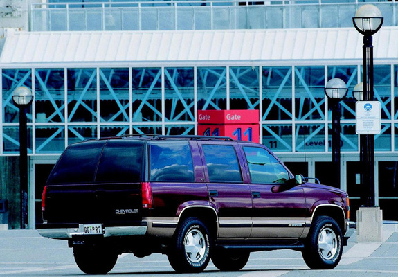 Photos of Chevrolet Tahoe (GMT410) 1995–99