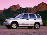 Chevrolet Tracker 1999–2004 images
