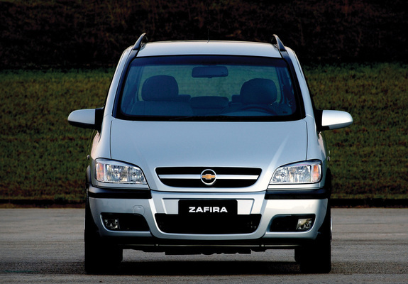 Chevrolet Zafira (A) 2004–12 photos
