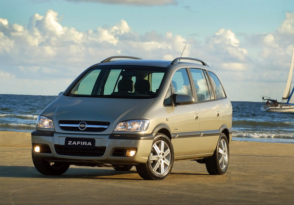 Photos of Chevrolet Zafira (A) 2004–12