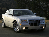 Chrysler 300C 2004–07 images