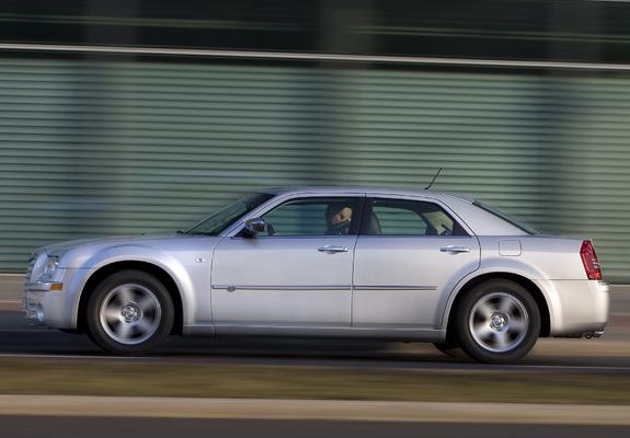 Chrysler 300C 2004–07 photos