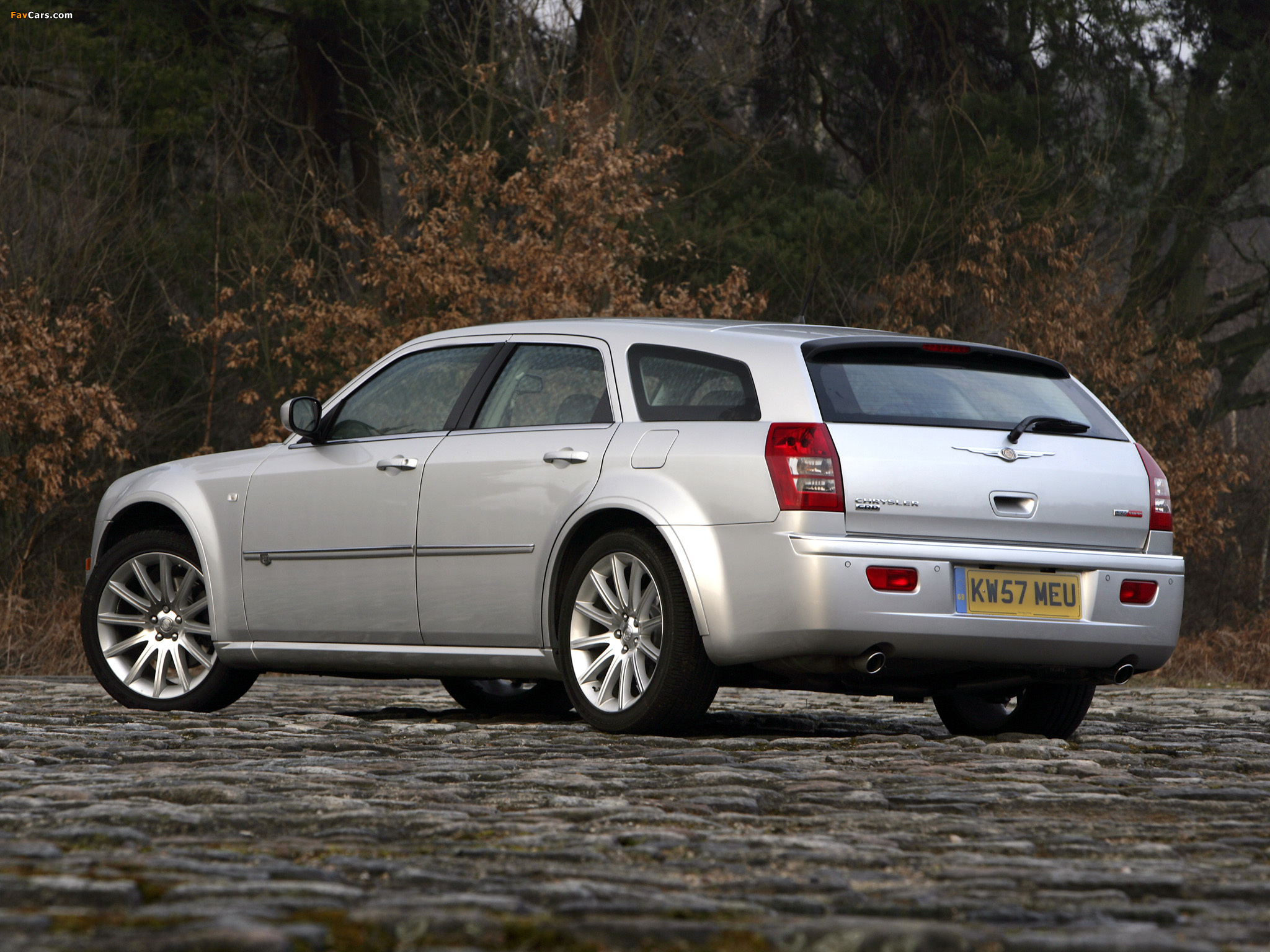 Chrysler 300C Touring CRD SRT-Design (LE) 2008–10 wallpapers (2048 x 1536)