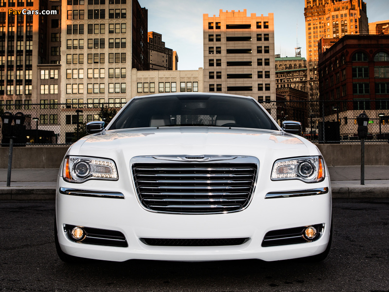 Chrysler 300 Motown 2013 images (800 x 600)