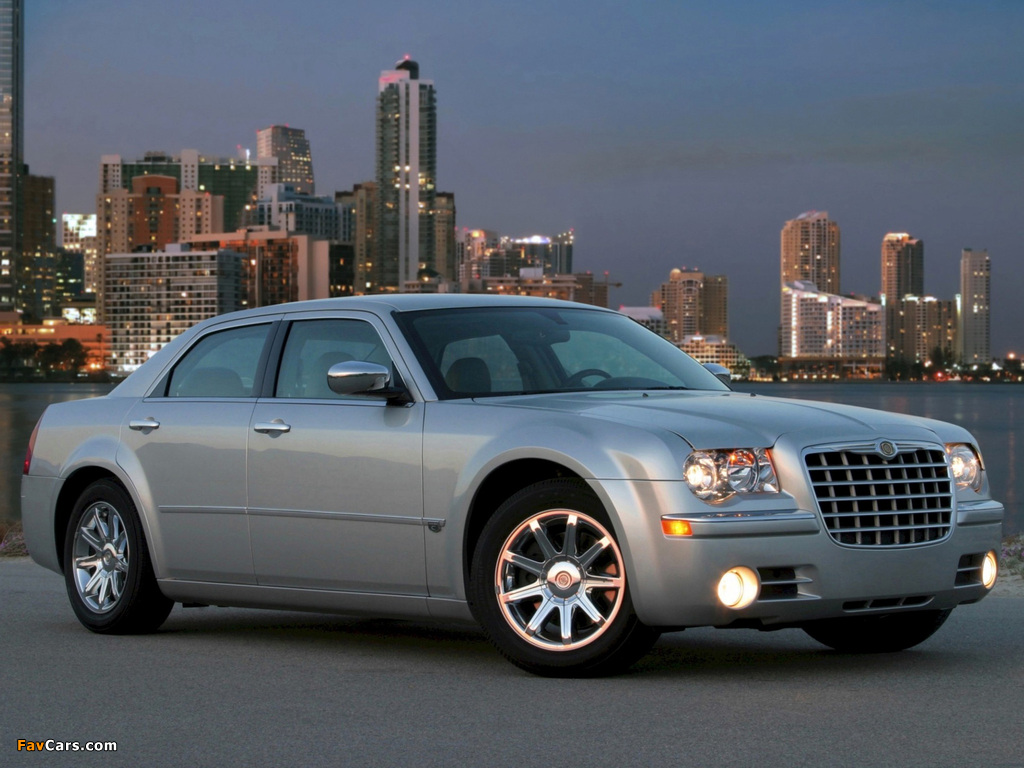 Images of Chrysler 300C 2004–07 (1024 x 768)
