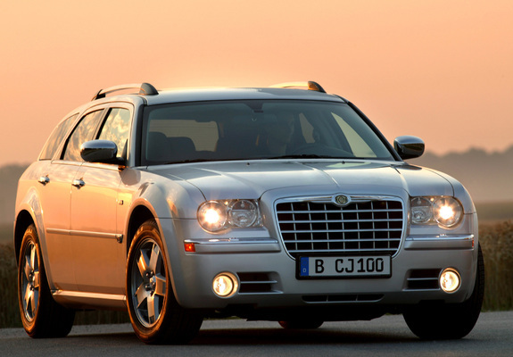Images of Chrysler 300C Touring 2006–10