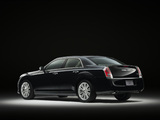Images of Chrysler 300C JP-spec 2012
