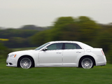 Images of Chrysler 300C UK-spec 2012
