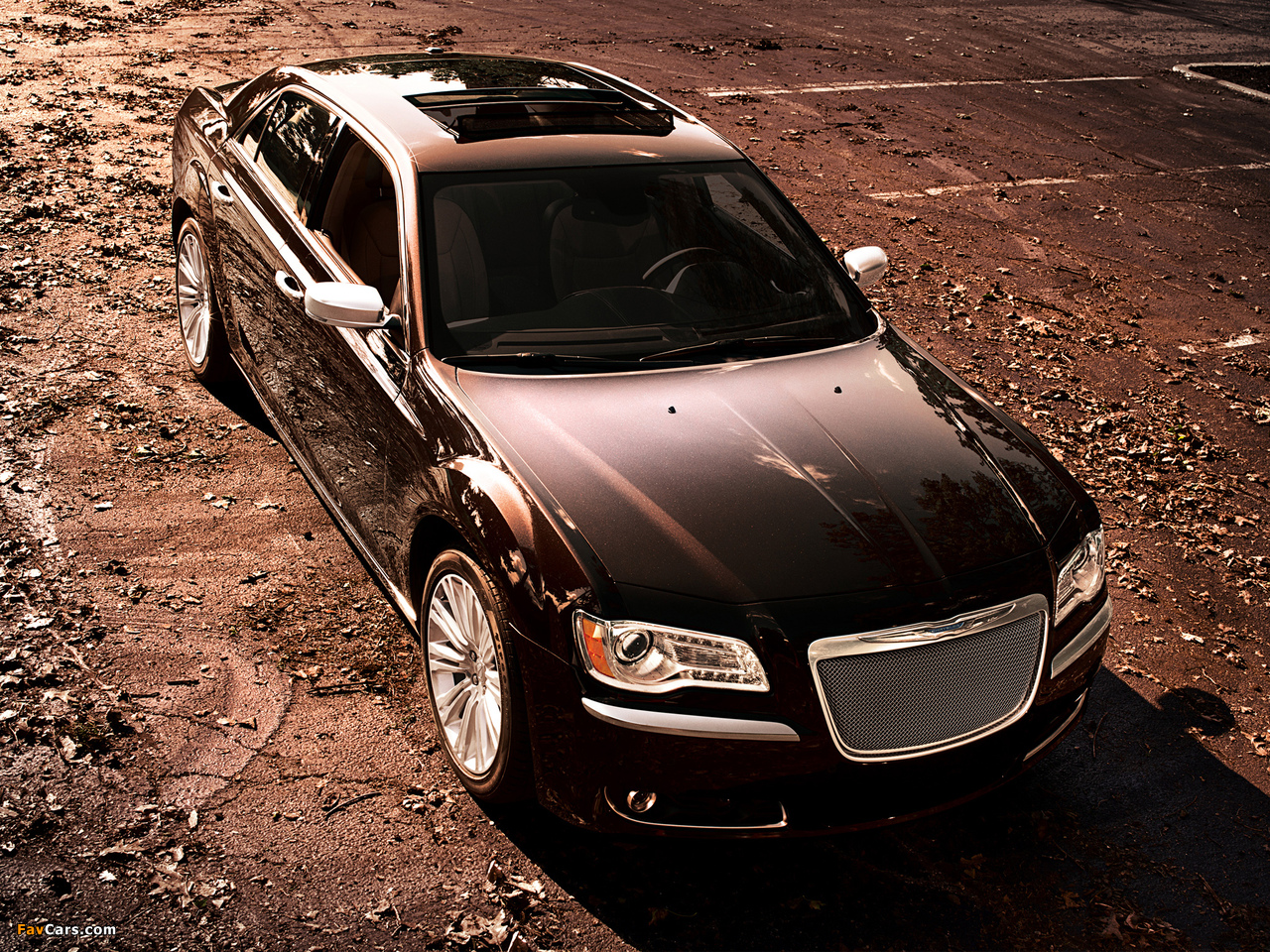 Photos of Chrysler 300C Luxury Series 2012–13 (1280 x 960)