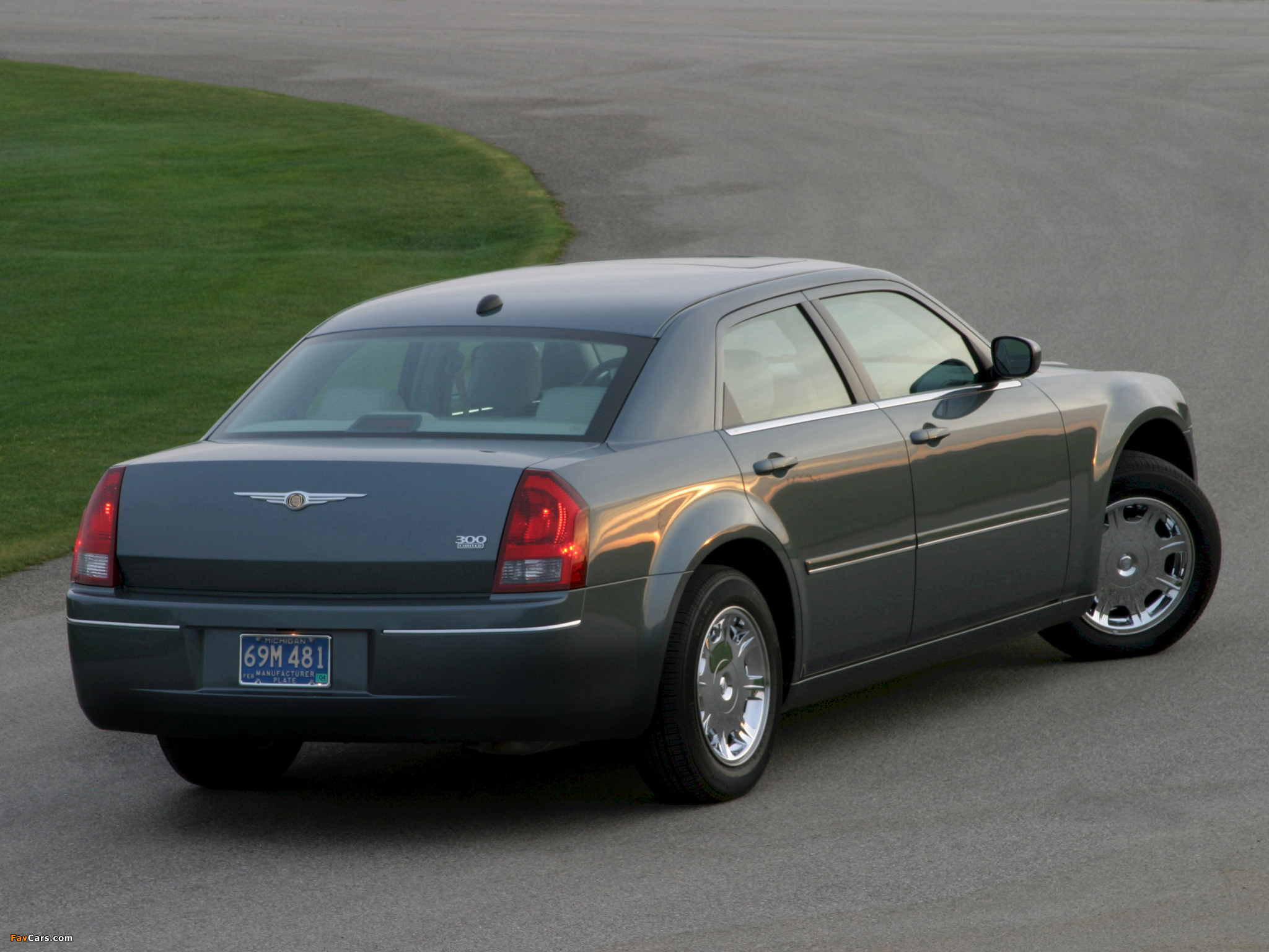 Pictures of Chrysler 300 (LX) 2004–07 (2048 x 1536)