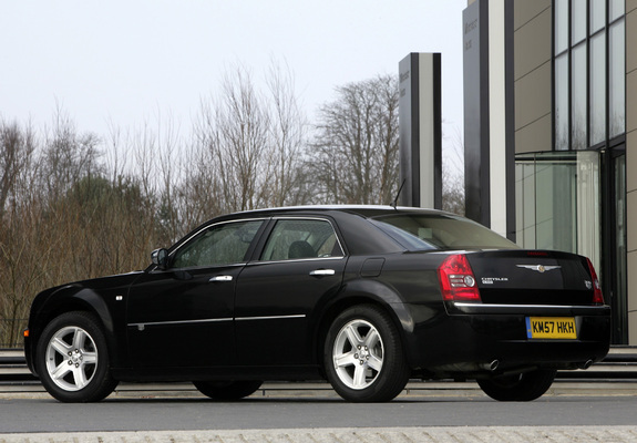 Pictures of Chrysler 300C UK-spec (LE) 2007–10