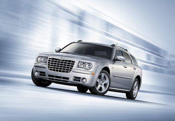 Pictures of Chrysler 300C Touring (LE) 2007–10
