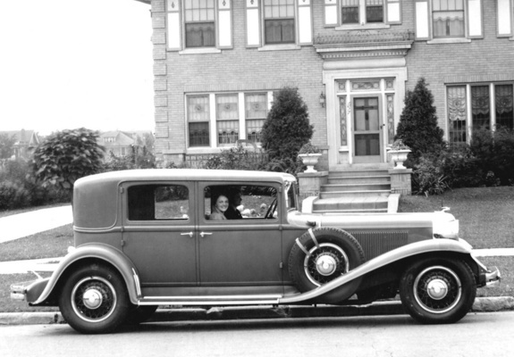 Chrysler CG Imperial Sedan 1931 images