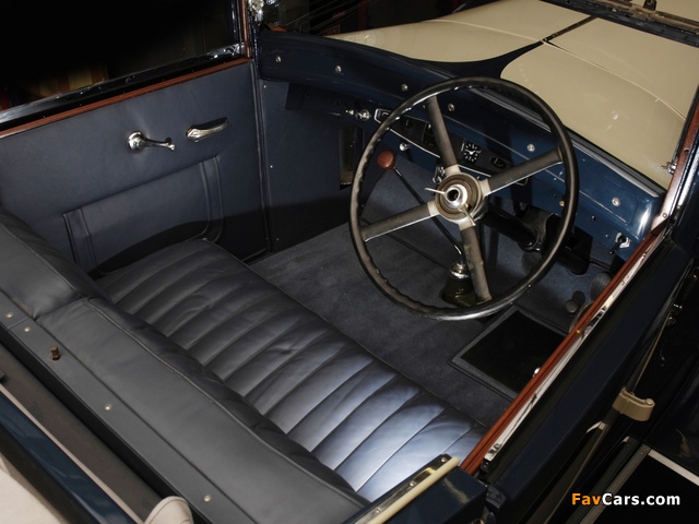 Photos of Chrysler Imperial Convertible Coupe (L80) 1928–30 (640 x 480)