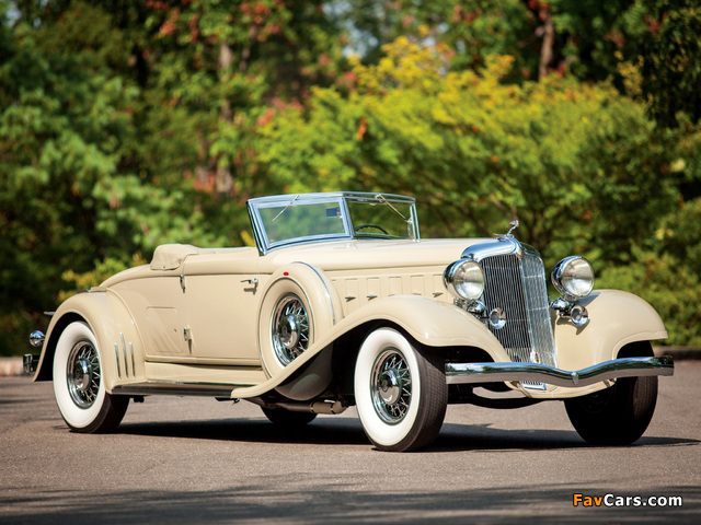 Chrysler Custom Imperial Roadster Convertible by LeBaron (CL) 1933 wallpapers (640 x 480)