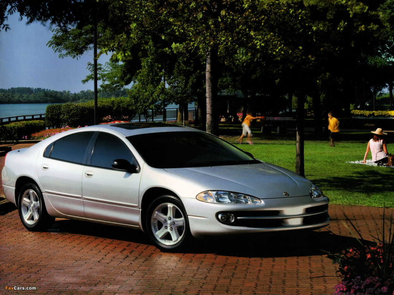 Pictures of Chrysler Intrepid 1998–2003 (1280 x 960)