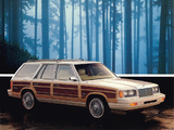 Photos of Chrysler LeBaron Town & Country Wagon 1988