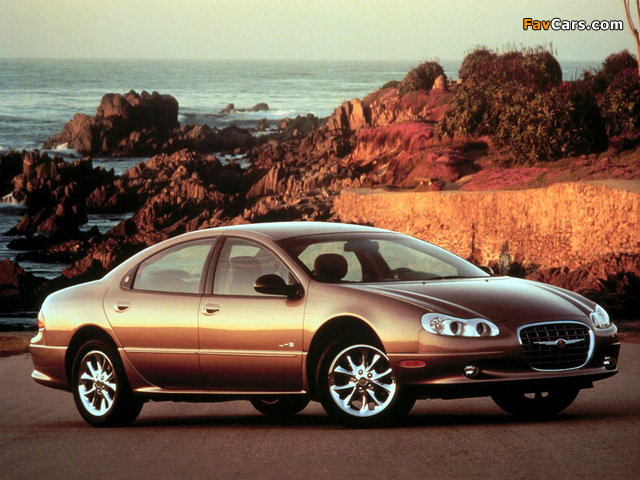 Pictures of Chrysler LHS 1999–2001 (640 x 480)