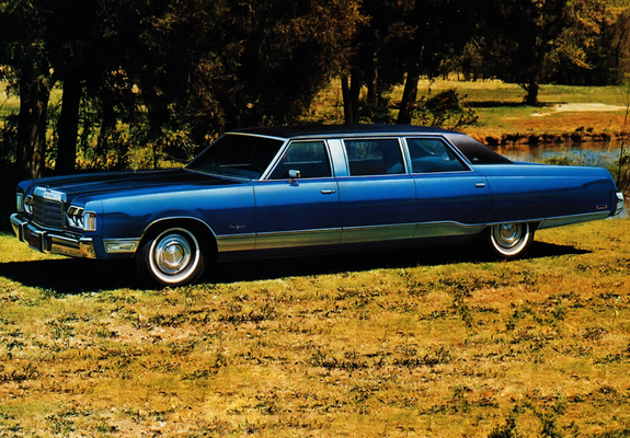 Pictures of Chrysler 4-door Limousine by Armbruster-Stageway 1974