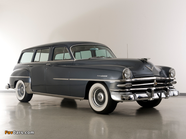 Pictures of Chrysler New Yorker Town & Country Station Wagon 1953 (640 x 480)