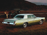 Chrysler Newport Sedan 1976 images