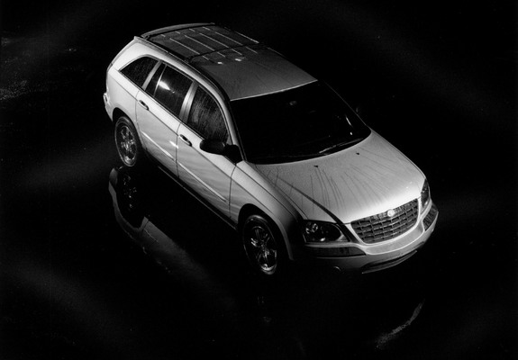 Chrysler Pacifica (CS) 2003–06 photos