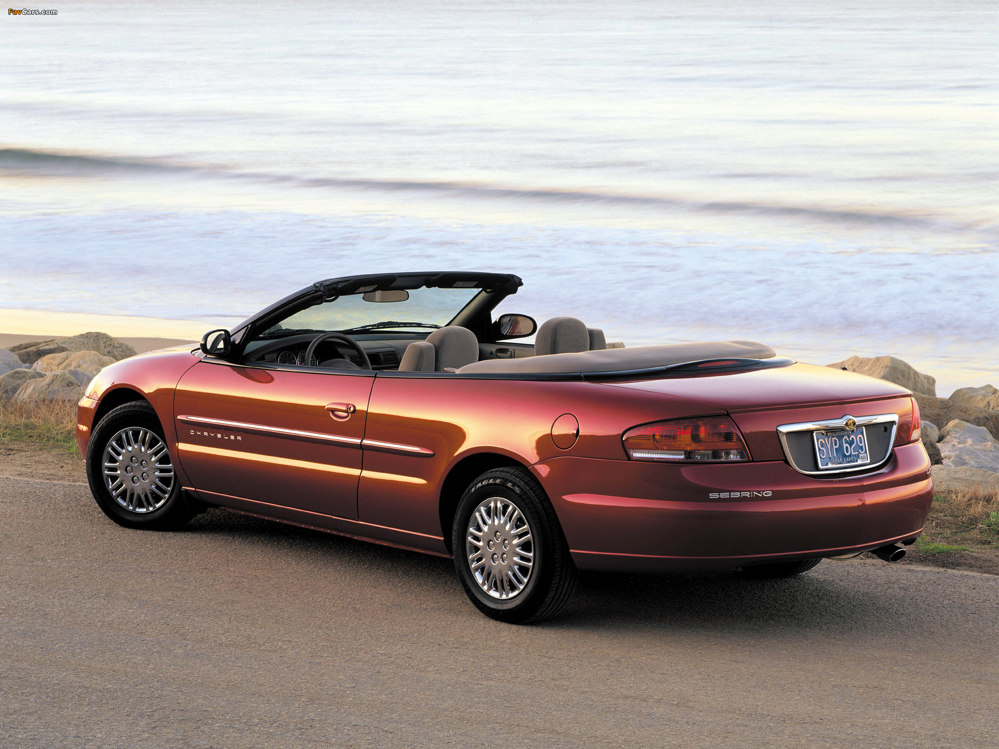 Chrysler Sebring Convertible 2001–04 pictures (2048 x 1536)