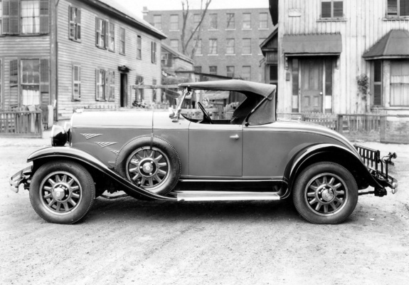 Chrysler Series 77 Roadster 1930 photos