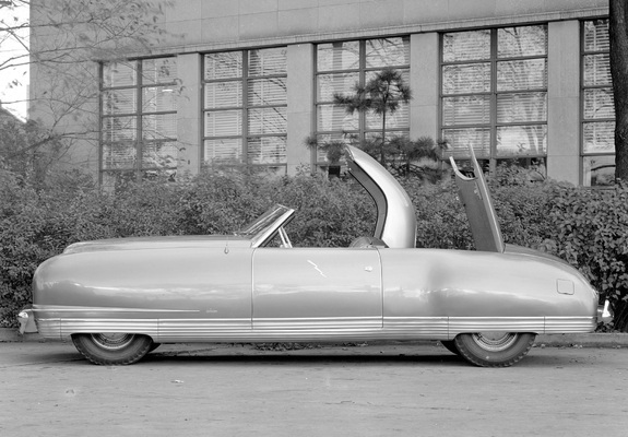 Images of Chrysler Thunderbolt Concept Car 1940