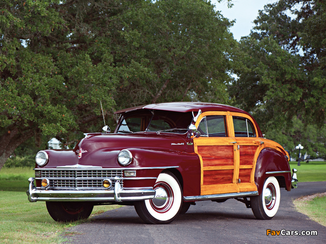 Chrysler Town & Country 1947 wallpapers (640 x 480)
