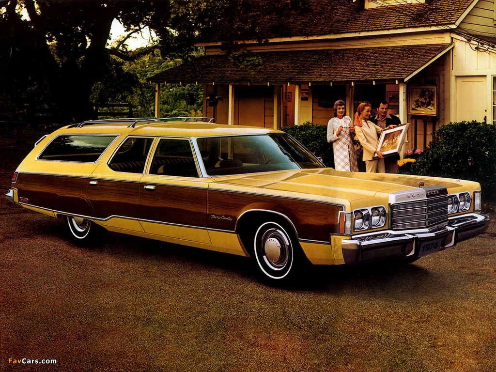 Images of Chrysler Town & Country Station Wagon 1974 (1024 x 768)