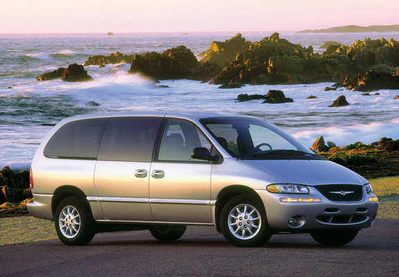 Pictures of Chrysler Town & Country 1998–2000