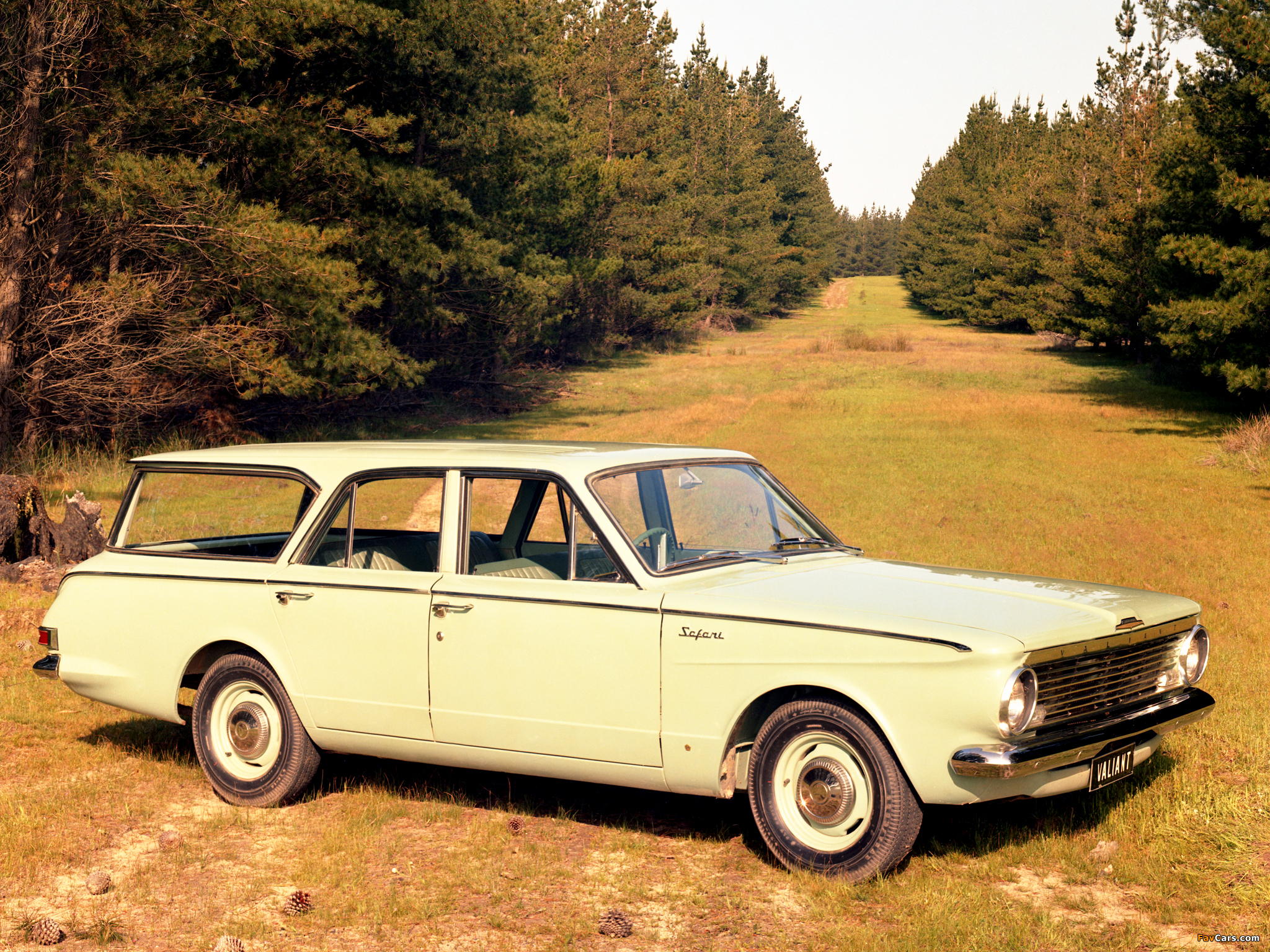Images of Chrysler Valiant Safari (AP5) 1963–65 (2048 x 1536)