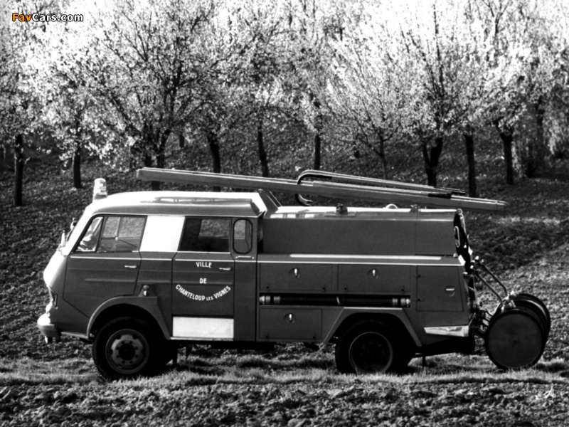 Photos of Citroën 700 Camion de Pompier 1967–72 (800 x 600)