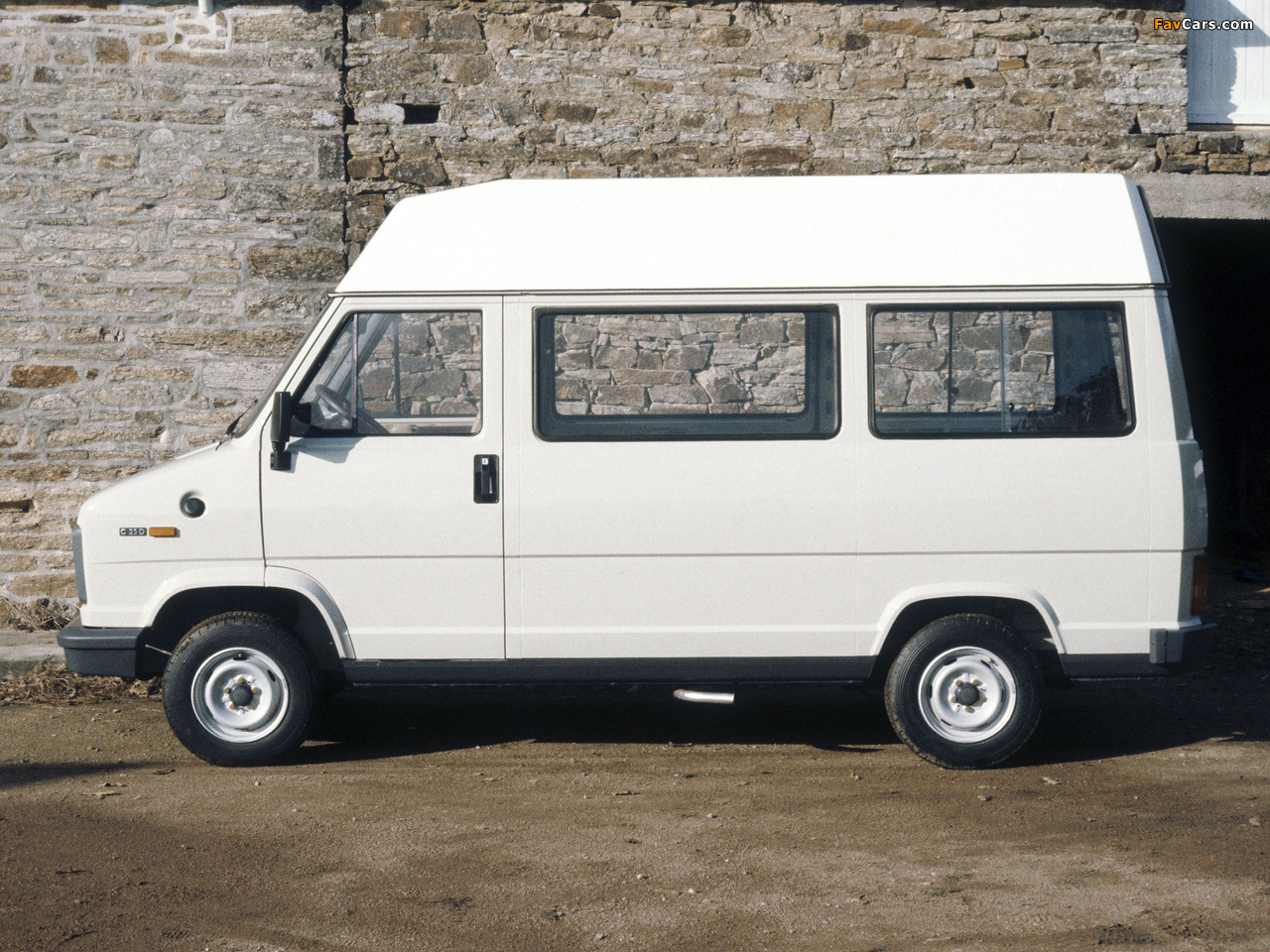 Pictures of Citroën C25 Combi High Roof 1981–90 (1280 x 960)