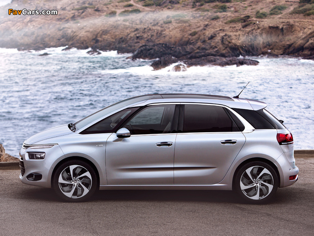 Citroën C4 Picasso 2013 wallpapers (640 x 480)
