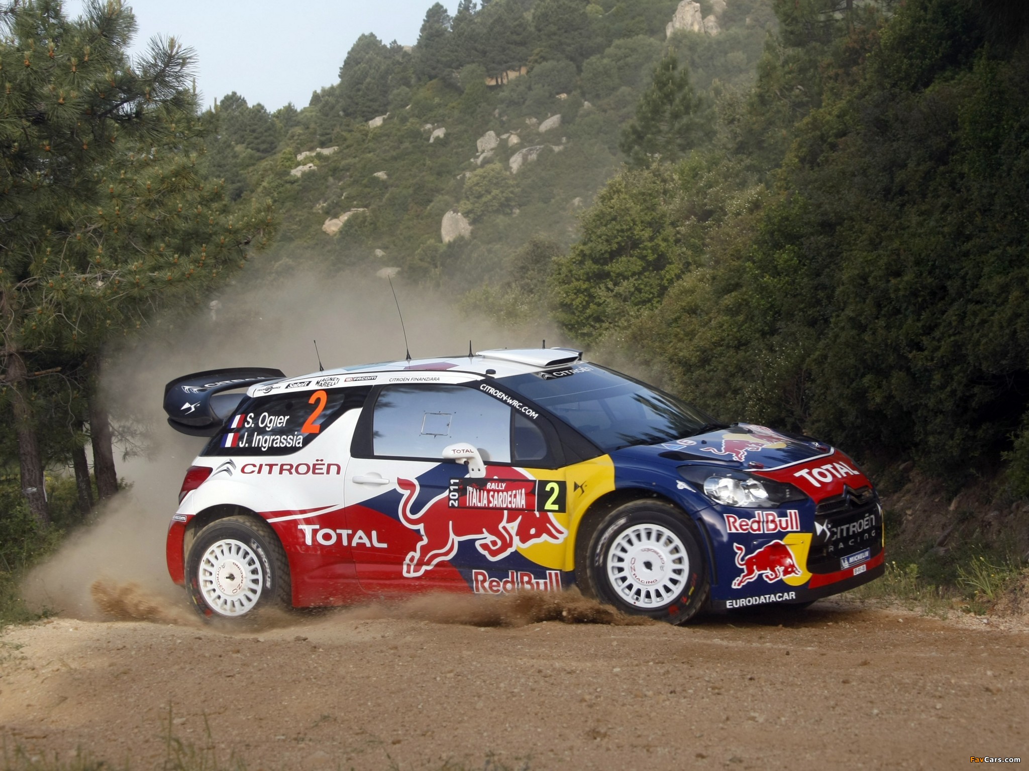 Photos of Citroën DS3 WRC 2011 (2048 x 1536)