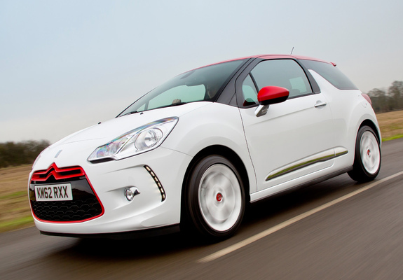 Photos of Citroën DS3 Red 2013