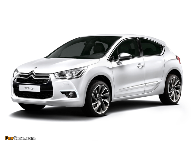 Citroën DS4 Pure Pearl 2013 wallpapers (640 x 480)
