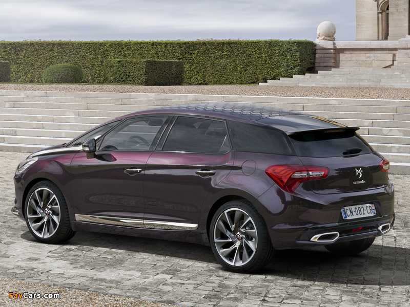 Citroën DS5 Faubourg Addict 2013 wallpapers (800 x 600)