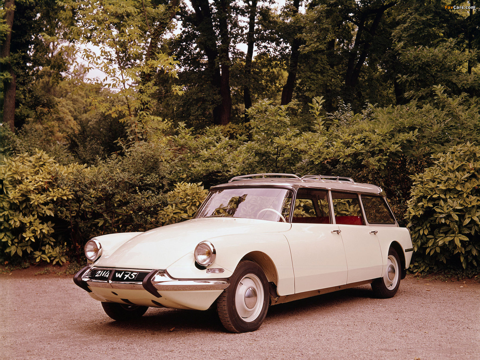 Citroën ID 19 Familiale 1960–68 photos (1600 x 1200)