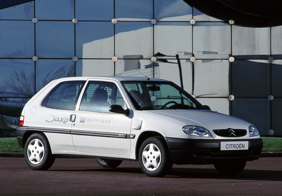 Citroën Saxo 1999–2004 images