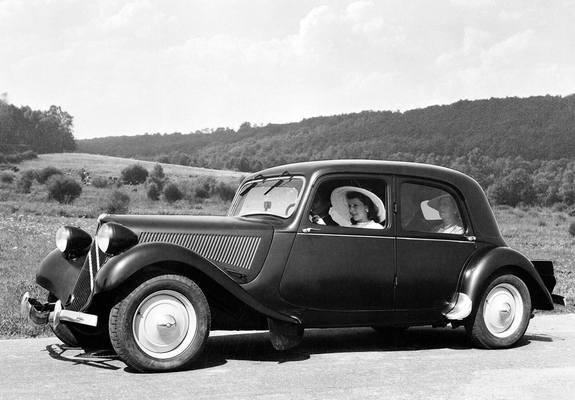 Photos of Citroën Traction Avant 1934–57