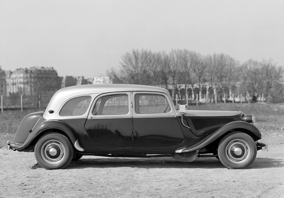 Photos of Citroën Traction Avant Familiale Taxi (11) 1954–57