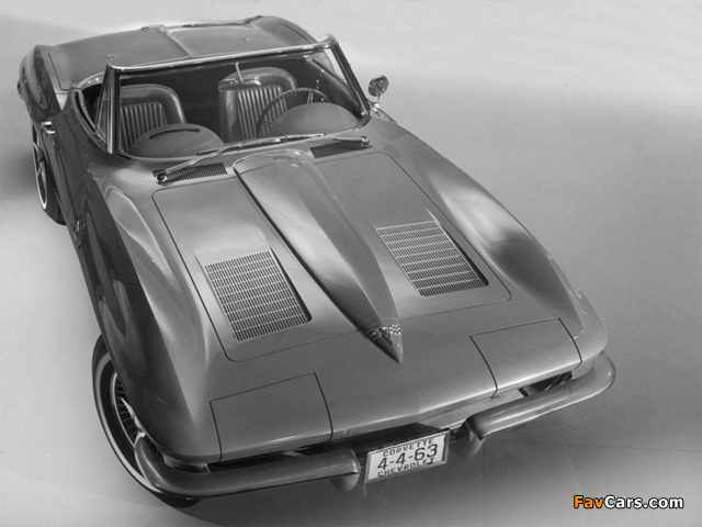 Corvette Sting Ray Convertible (C2) 1963 photos (640 x 480)