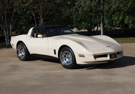 Corvette (C3) 1980–82 photos
