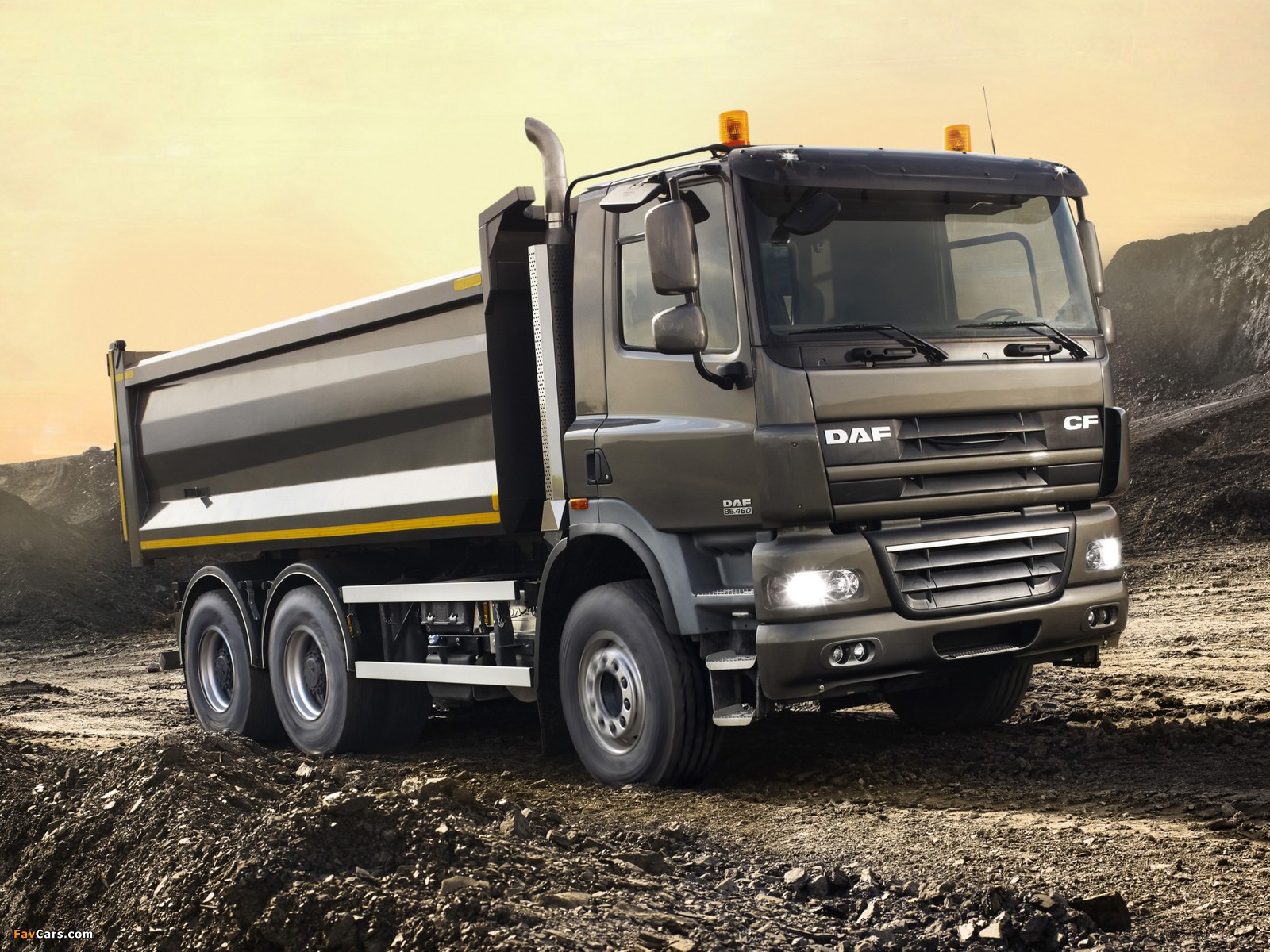 DAF CF85.460 6x4 FAT Day Cab Tipper 2006–13 wallpapers (1600 x 1200)
