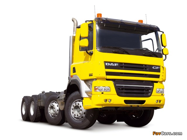 DAF CF85.460 8x4 FAD Day Cab Chassis 2006–13 wallpapers (640 x 480)