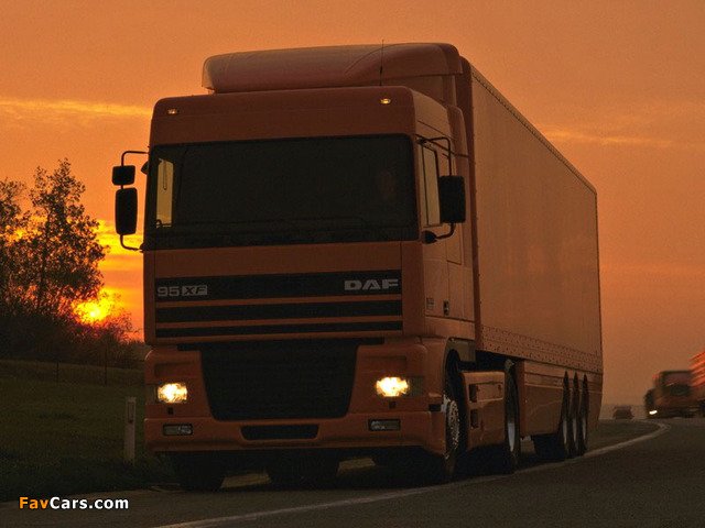 DAF 95XF 4x2 FT Space Cab 1997–2002 wallpapers (640 x 480)