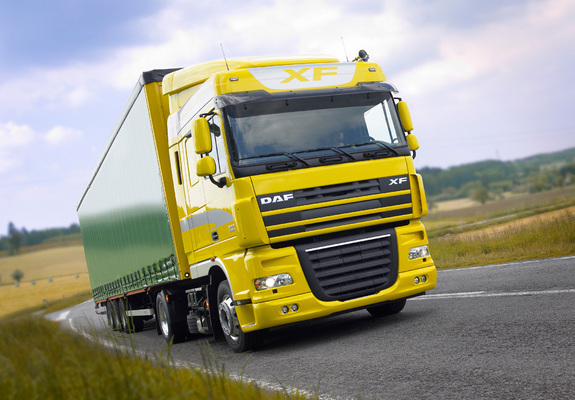 DAF XF105 4x2 FT Space Cab 2006–12 wallpapers